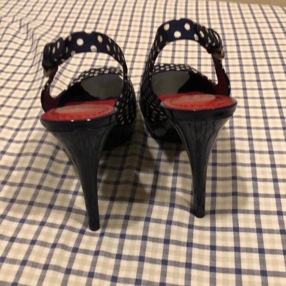 Blue Nine West heels - Picture 6 of 7
